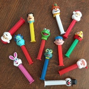 🔴 12 Pez Dispensers